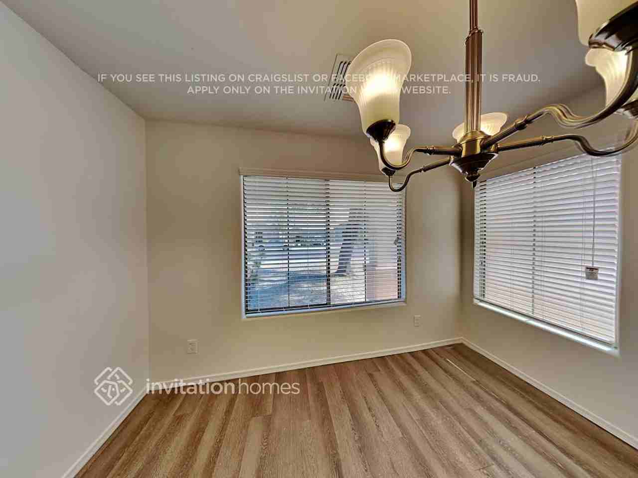 2616 S 111th Dr - Photo 4 of 17