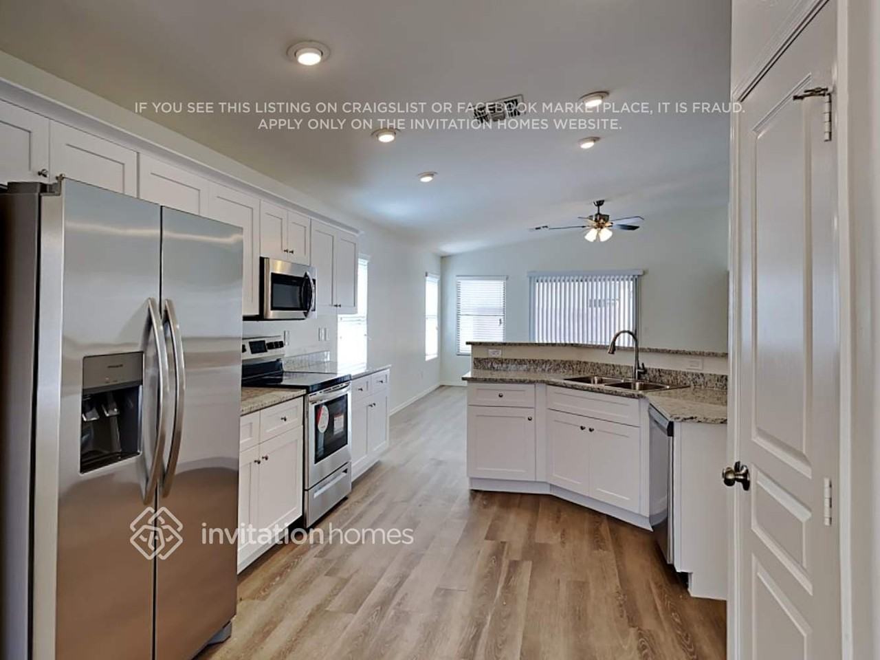 2616 S 111th Dr - Photo 5 of 17