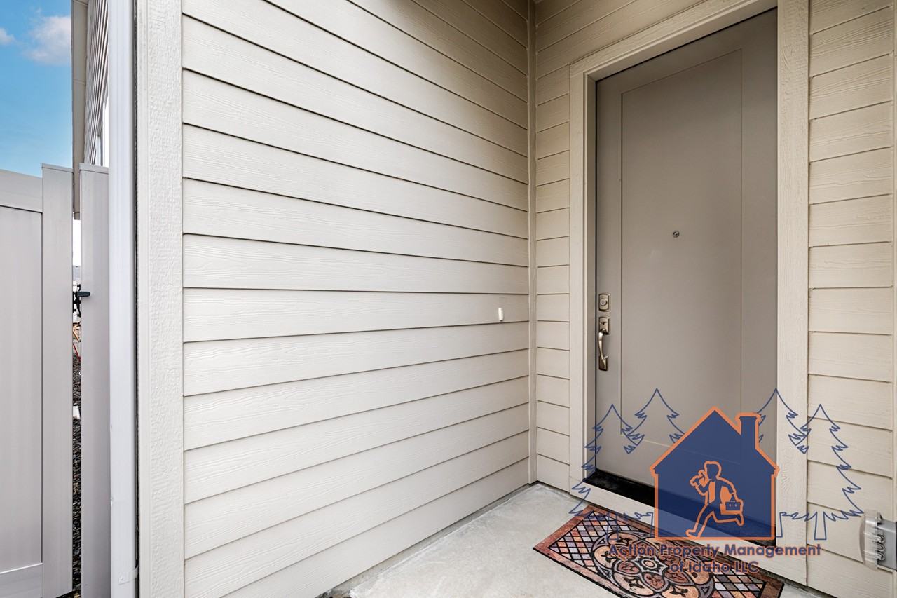 8548 W Lilburn St #1 - Photo 4 of 37