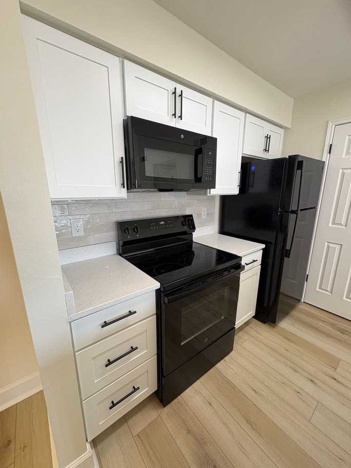 Apartments at Sunset - Photo 2 of 9