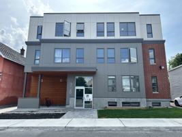featured image of 258 Carruthers Ave