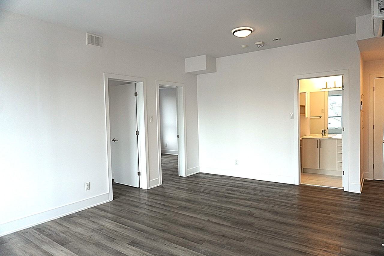 258 Carruthers Ave. - Photo 5 of 8