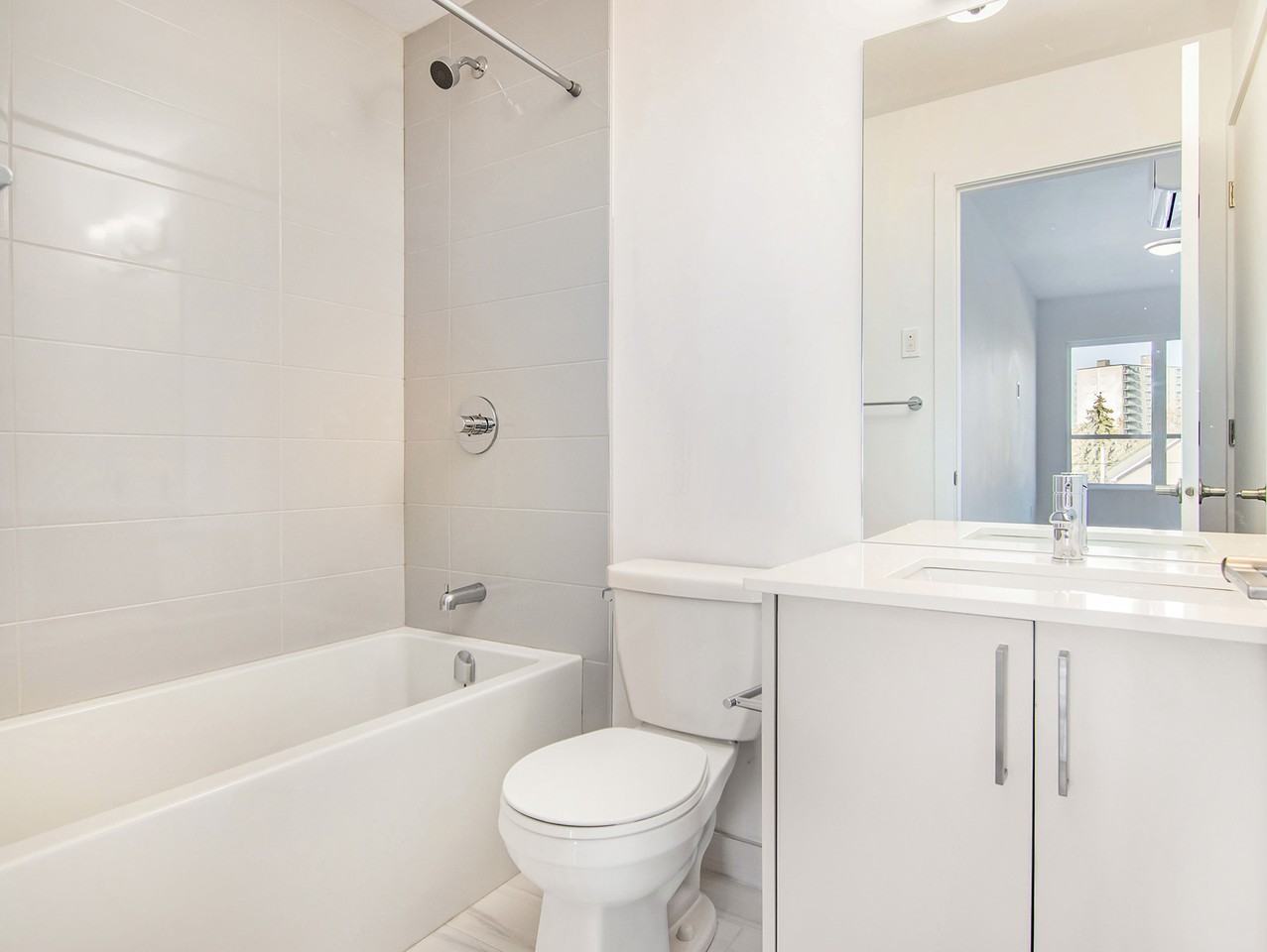 258 Carruthers Ave. - Photo 6 of 8