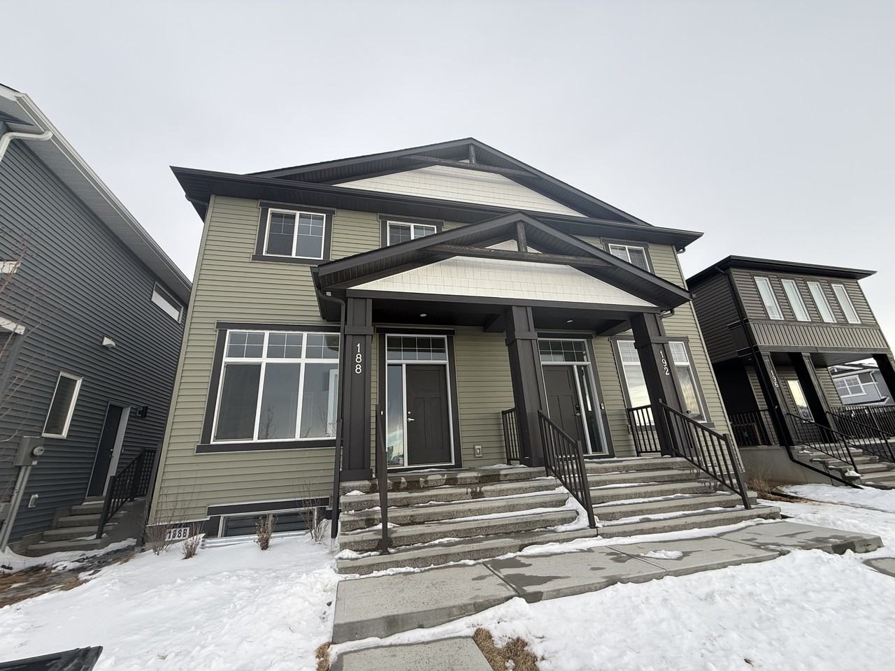 188A Hotchkiss Gate Se - Photo 2 of 50