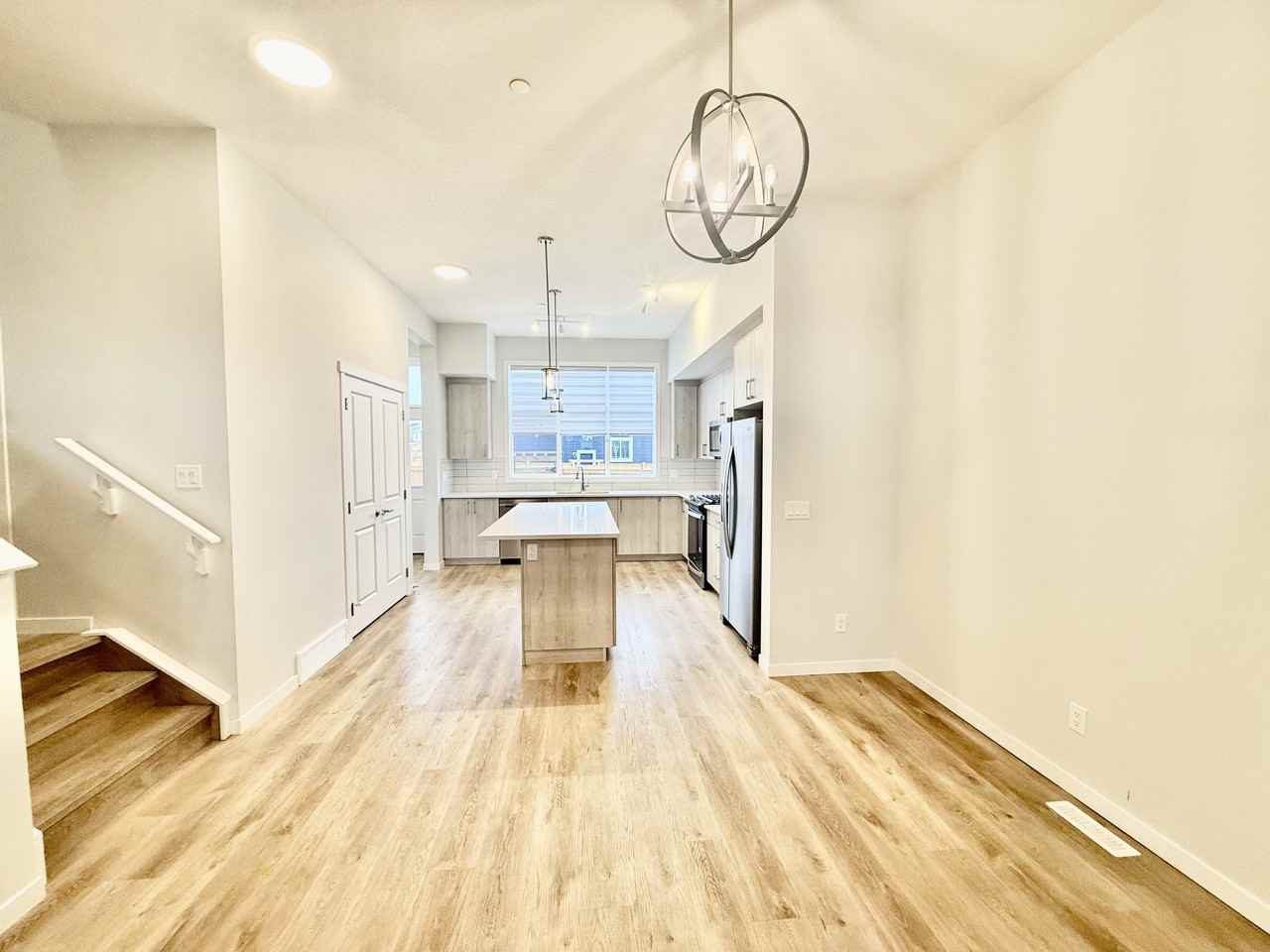 188A Hotchkiss Gate Se - Photo 7 of 50