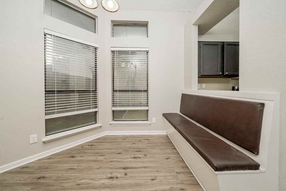 1307 Jasmine Dr - Photo 6 of 24