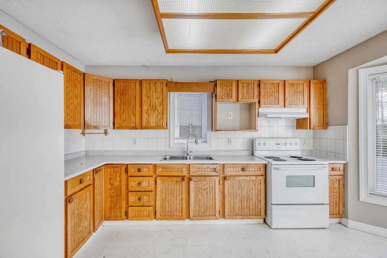 46 Lavender Bay - Photo 2 of 21