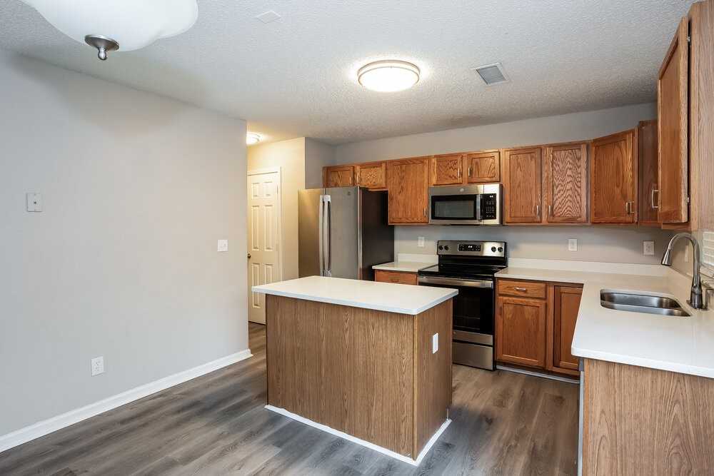 10316 Gold Pan Rd - Photo 7 of 17