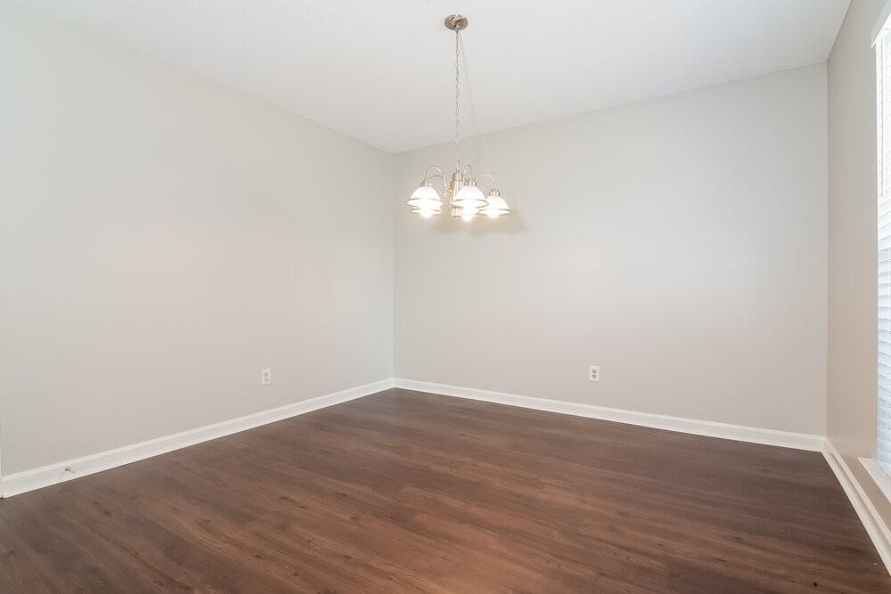 7837 Pinefrost Ln - Photo 4 of 15