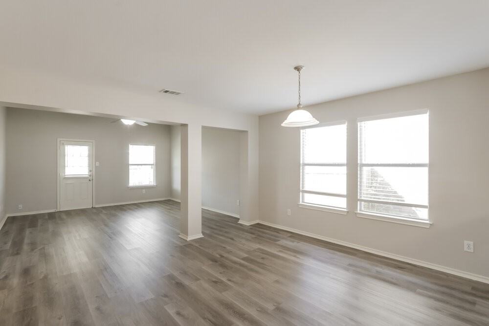 3505 Vicki Ln - Photo 7 of 20