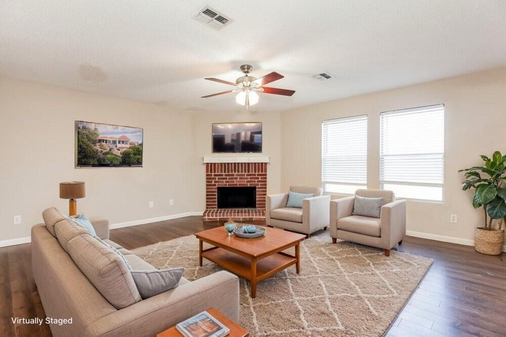 2316 Graystone Dr - Photo 4 of 20