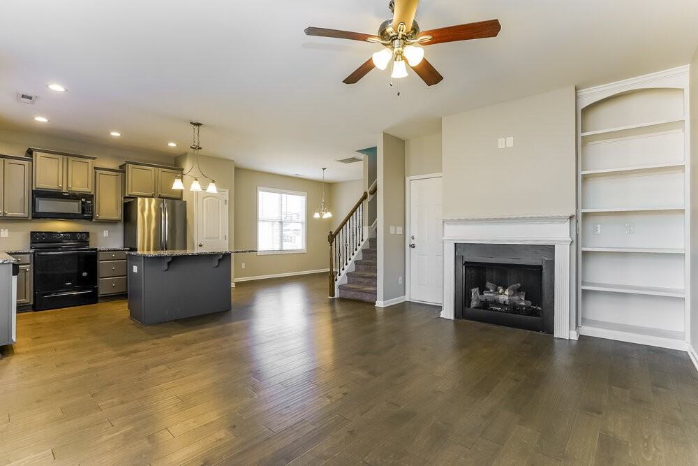 395 Crawford Pkwy - Photo 6 of 17