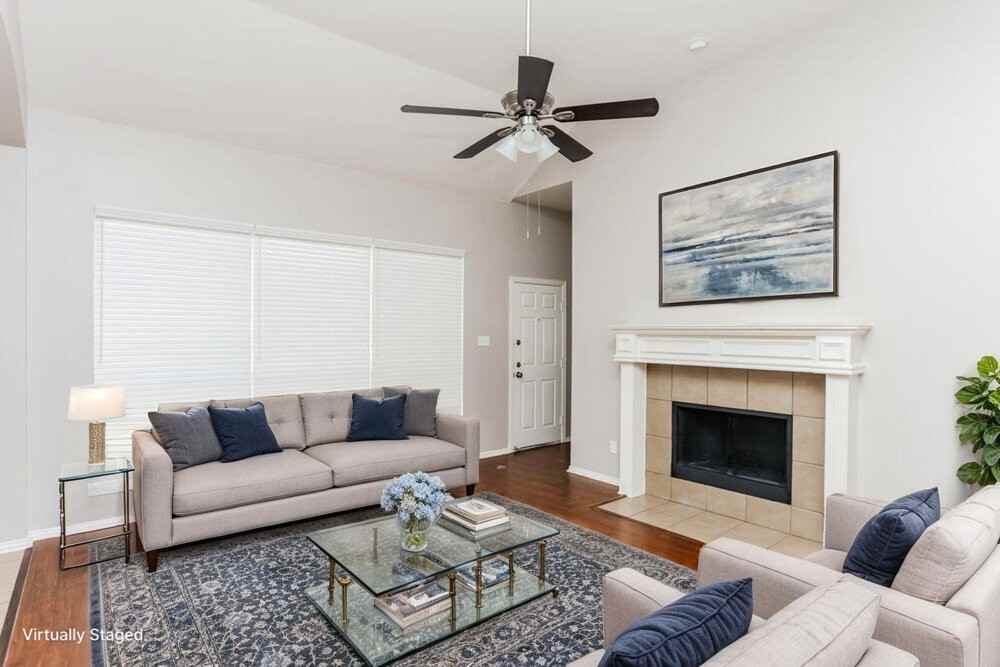 213 Morningstar Ln - Photo 4 of 19