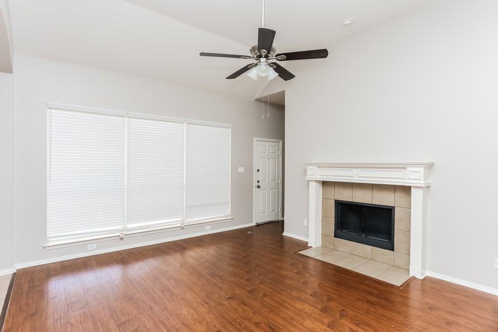 213 Morningstar Ln - Photo 5 of 19