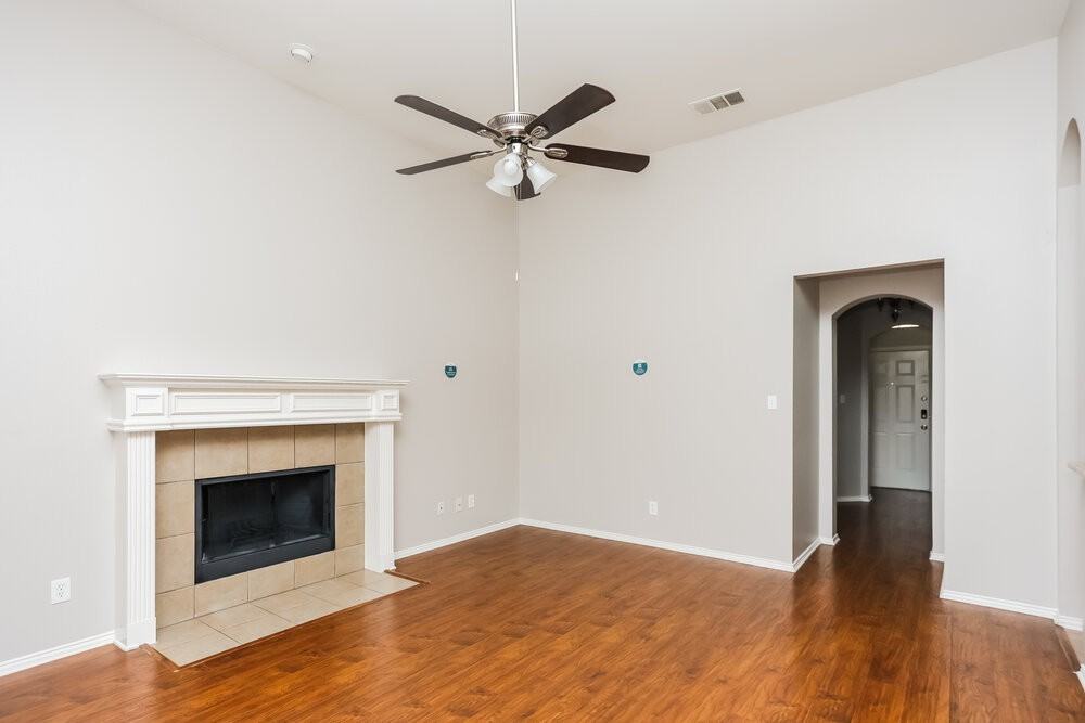 213 Morningstar Ln - Photo 6 of 19