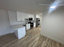 featured image of 1644 Waukegan Rd