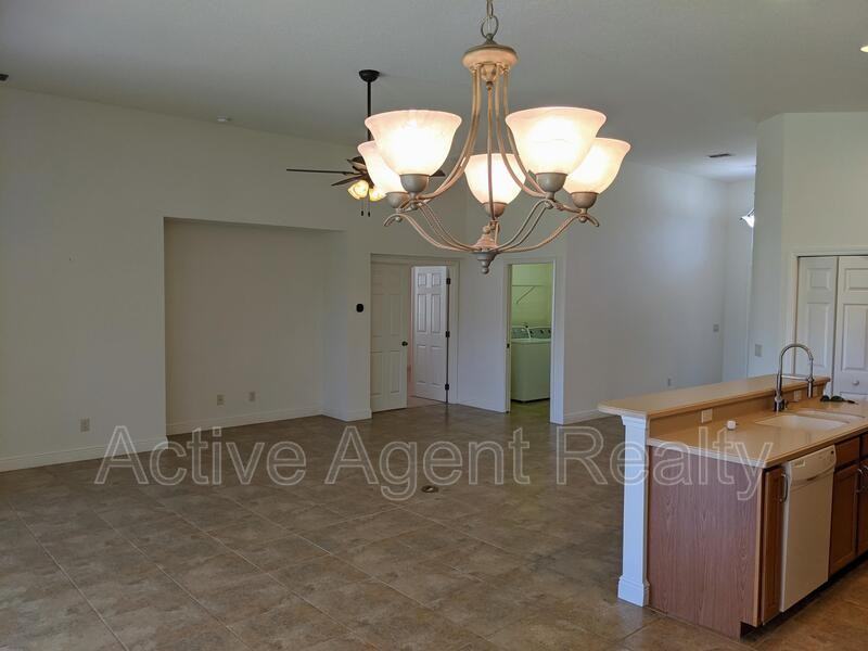 1882 W Angelica Loop - Photo 4 of 26