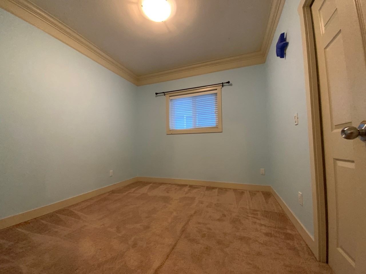 3237 Fox Street - Photo 7 of 10