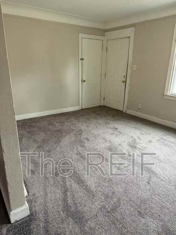 15840 Ardmore St - Photo 2 of 9