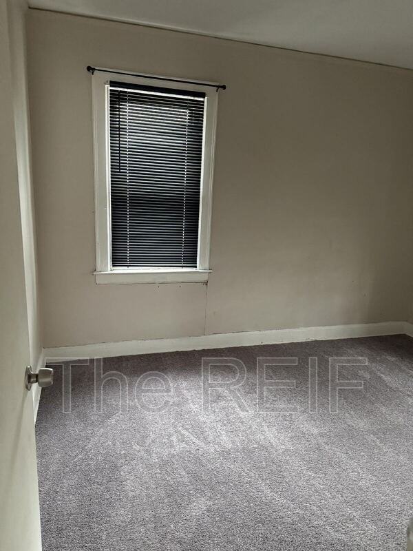 15840 Ardmore St - Photo 4 of 9