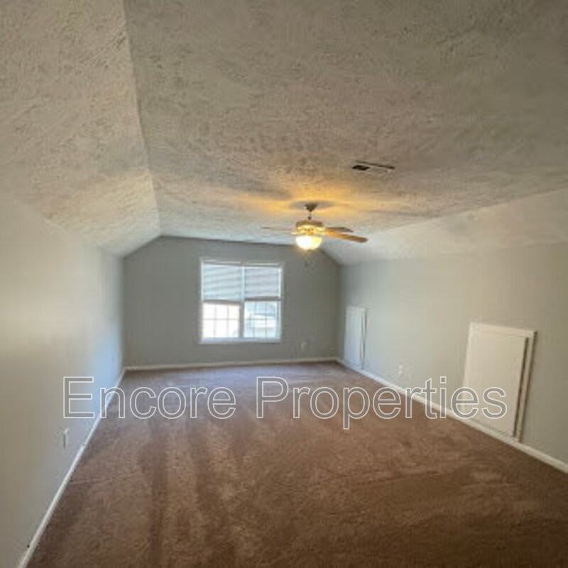 1240 Chimney Swift Dr - Photo 7 of 11