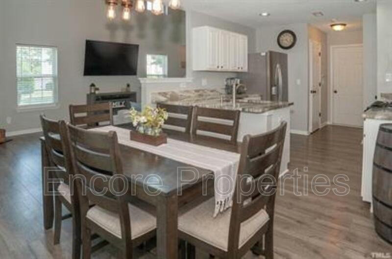 221 Danesway Dr - Photo 7 of 18