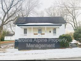 featured image of 401 Gardner St