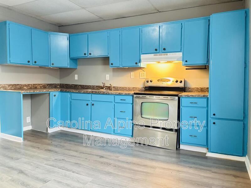 401 Gardner St - Photo 3 of 14