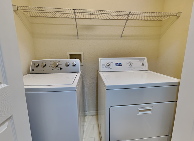 3315 W De Leon St #6 - Photo 2 of 28