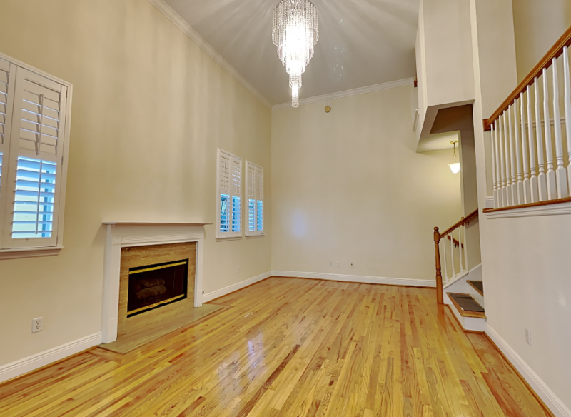 3315 W De Leon St #6 - Photo 4 of 28