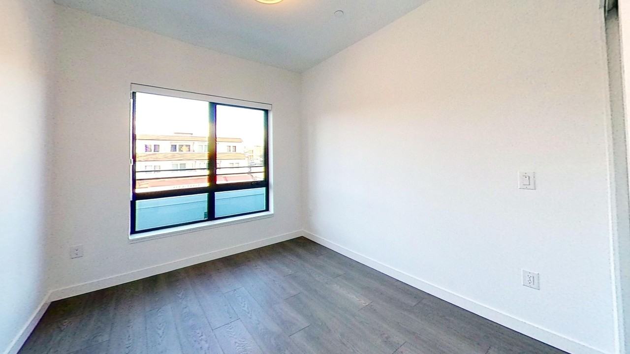 1680 East 12th Avenue #202 - Photo 7 of 12