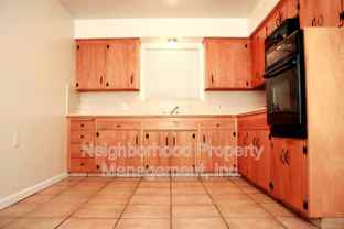 898 W San Gabriel Ave - Photo 1 of 1