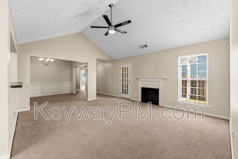 296 High Meadows Cir - Photo 4 of 29