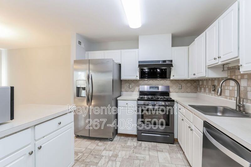 15 York St - Photo 4 of 18