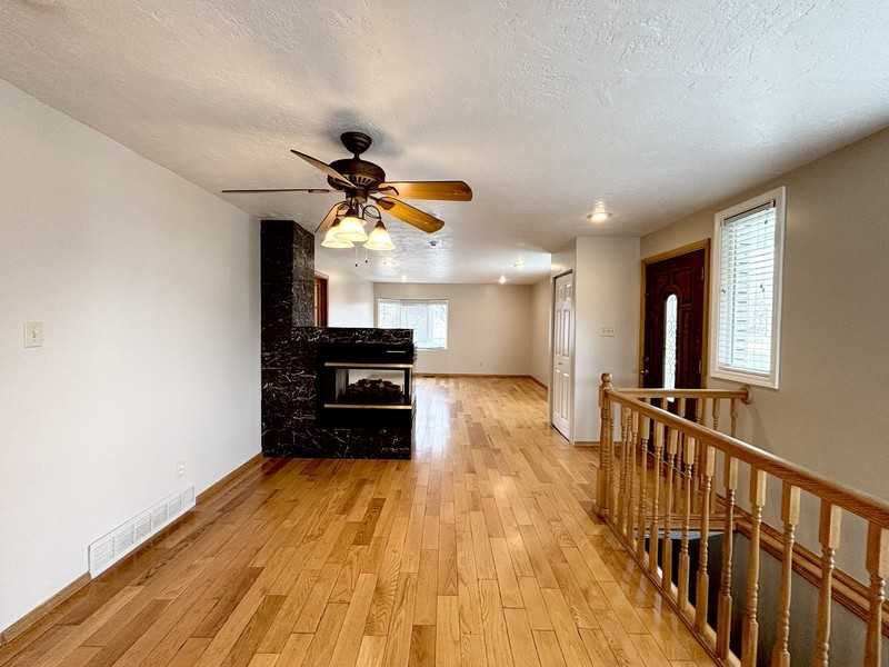 1201 Eastsouth - Photo 4 of 40