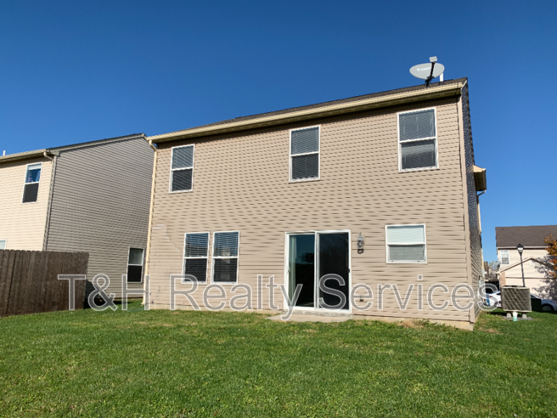 8117 Whistlewood Dr - Photo 4 of 30