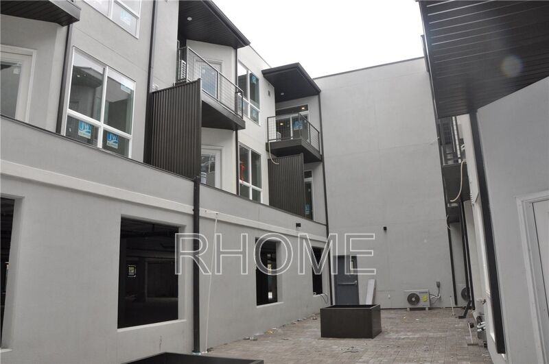 965 W 850 S #210 - Photo 3 of 20