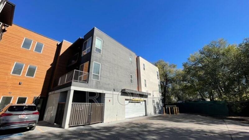 965 W 850 S #214 - Photo 4 of 17