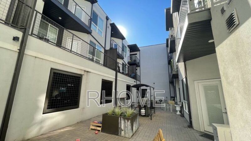 965 W 850 S #214 - Photo 5 of 17