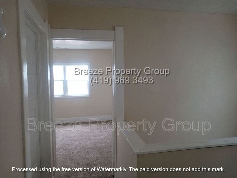 332 Willard St - Photo 5 of 10