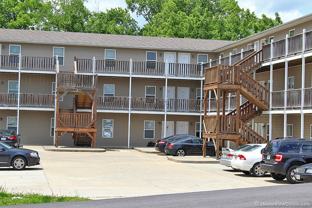 N Frederick 915 - Photo 1 of 1