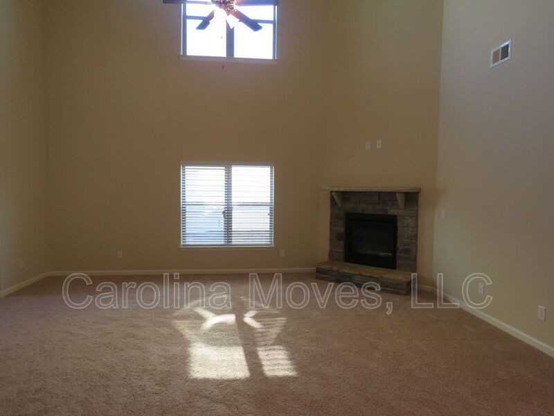 206 Heatherwood Ln - Photo 3 of 27