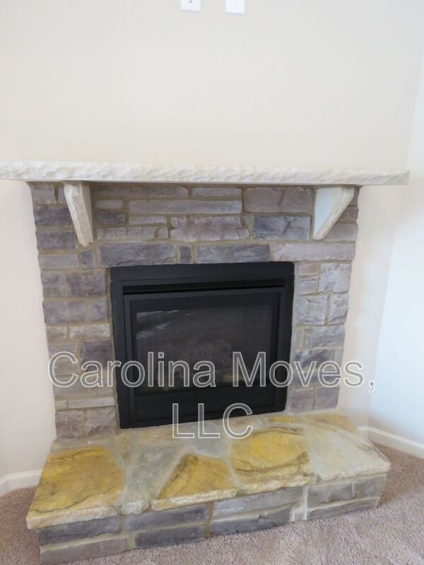 206 Heatherwood Ln - Photo 4 of 27