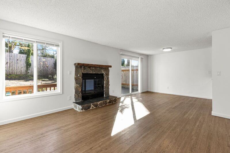 14520 Nw Hunters Dr - Photo 2 of 23