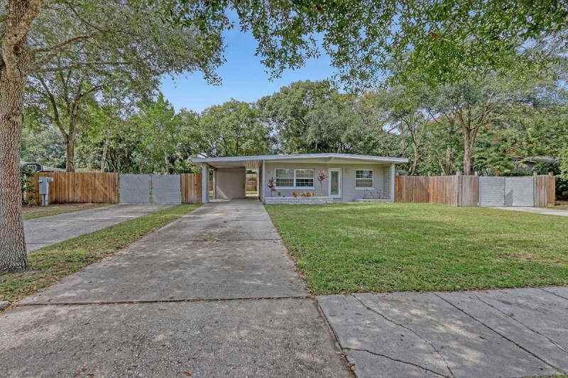 184 S 5th St - Photo 3 of 39