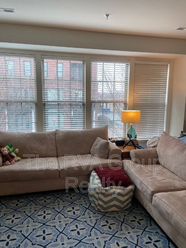 4941 Old Main St - Photo 4 of 6