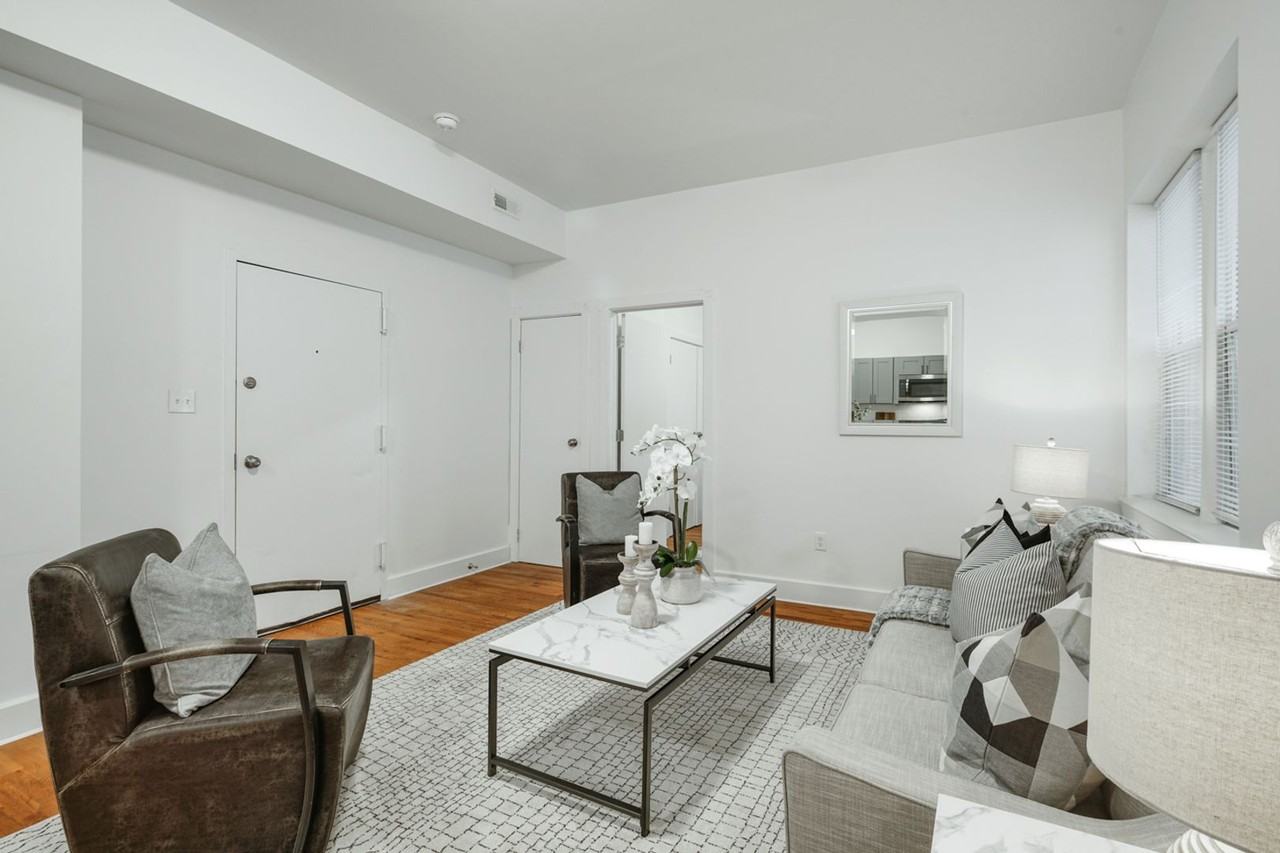 The Ivy - Photo 5 of 12