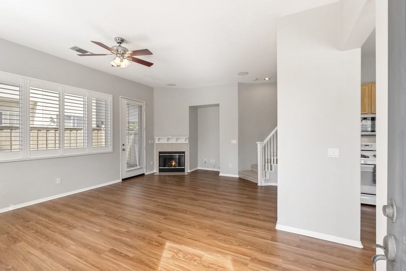 11958 Miro Cir - Photo 6 of 26