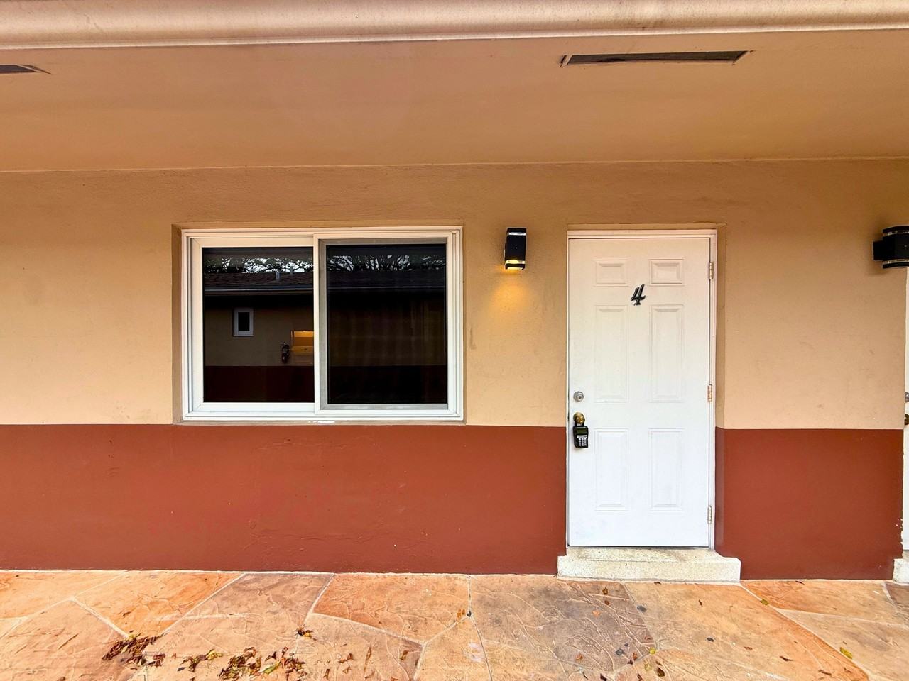 95 Northwest 39th Street - Photo 7 of 29