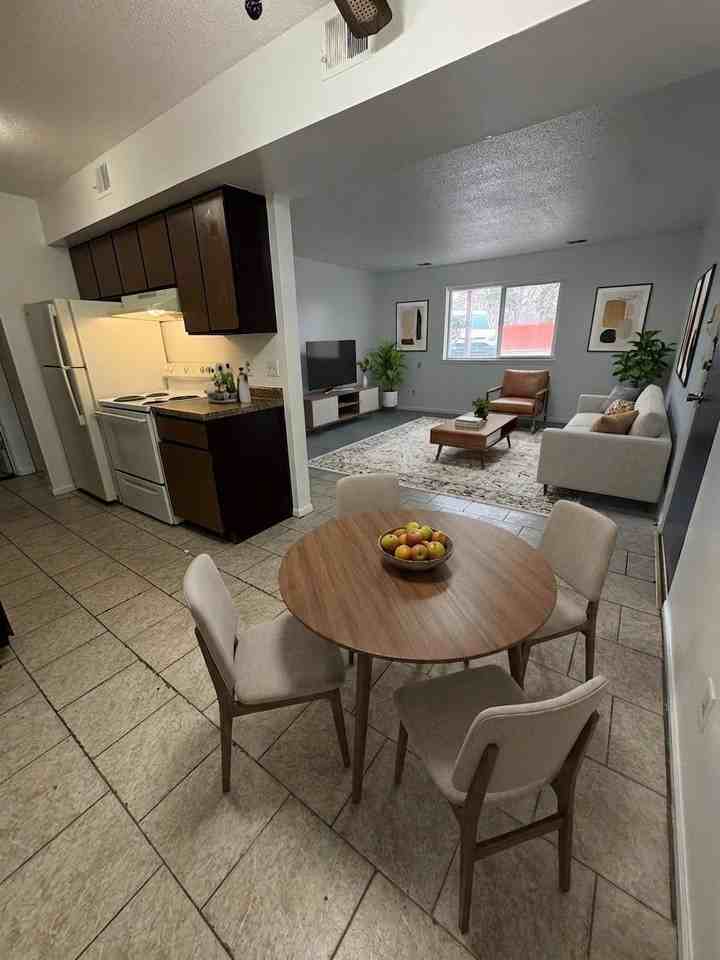 1306 West Michigan Avenue - Photo 3 of 17